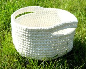 Crochet basket