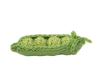 Pretend play food Crochet green peas in a pod