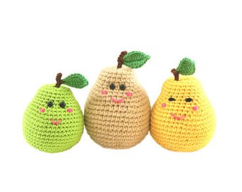 Crochet pears