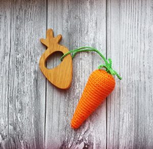 Crochet carrot