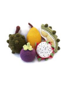 Crochet fruits