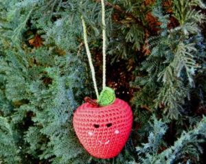 Apple christmas tree ornament with face